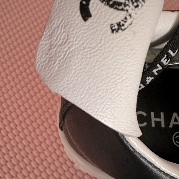 CHANEL Black and White Sneakers - Picture 10 of 16